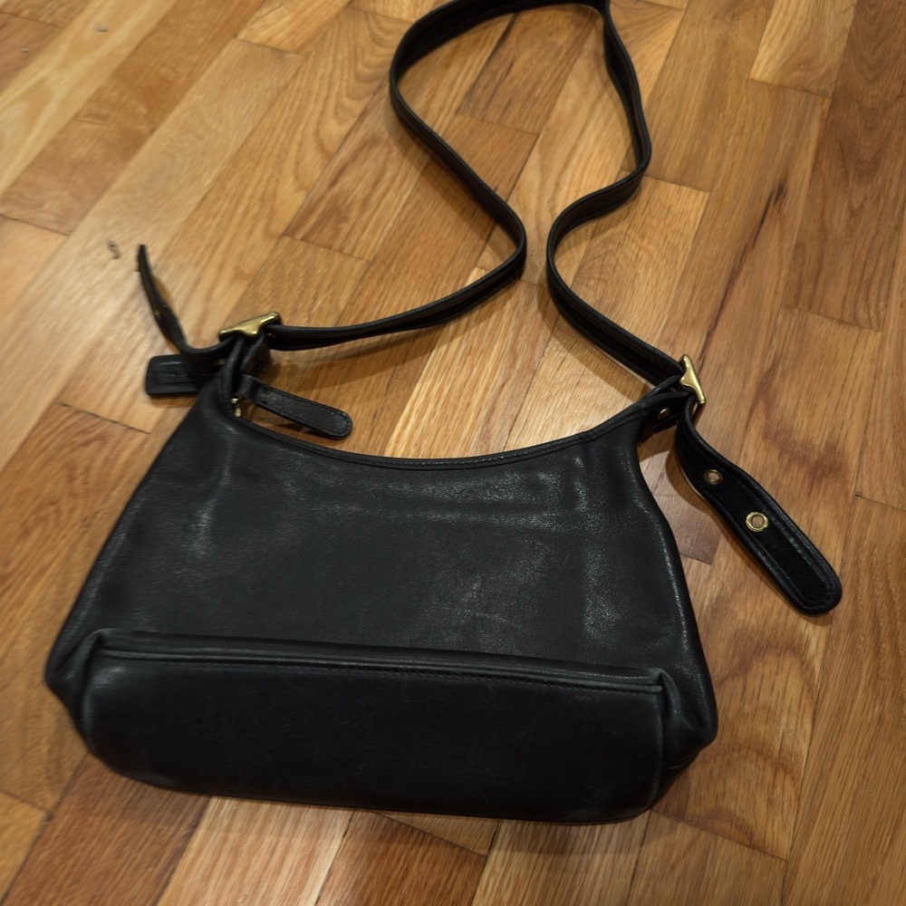 Coach Vintage Handbag Purse Legacy  Hobo Boho Leather Classic  E4P -9136